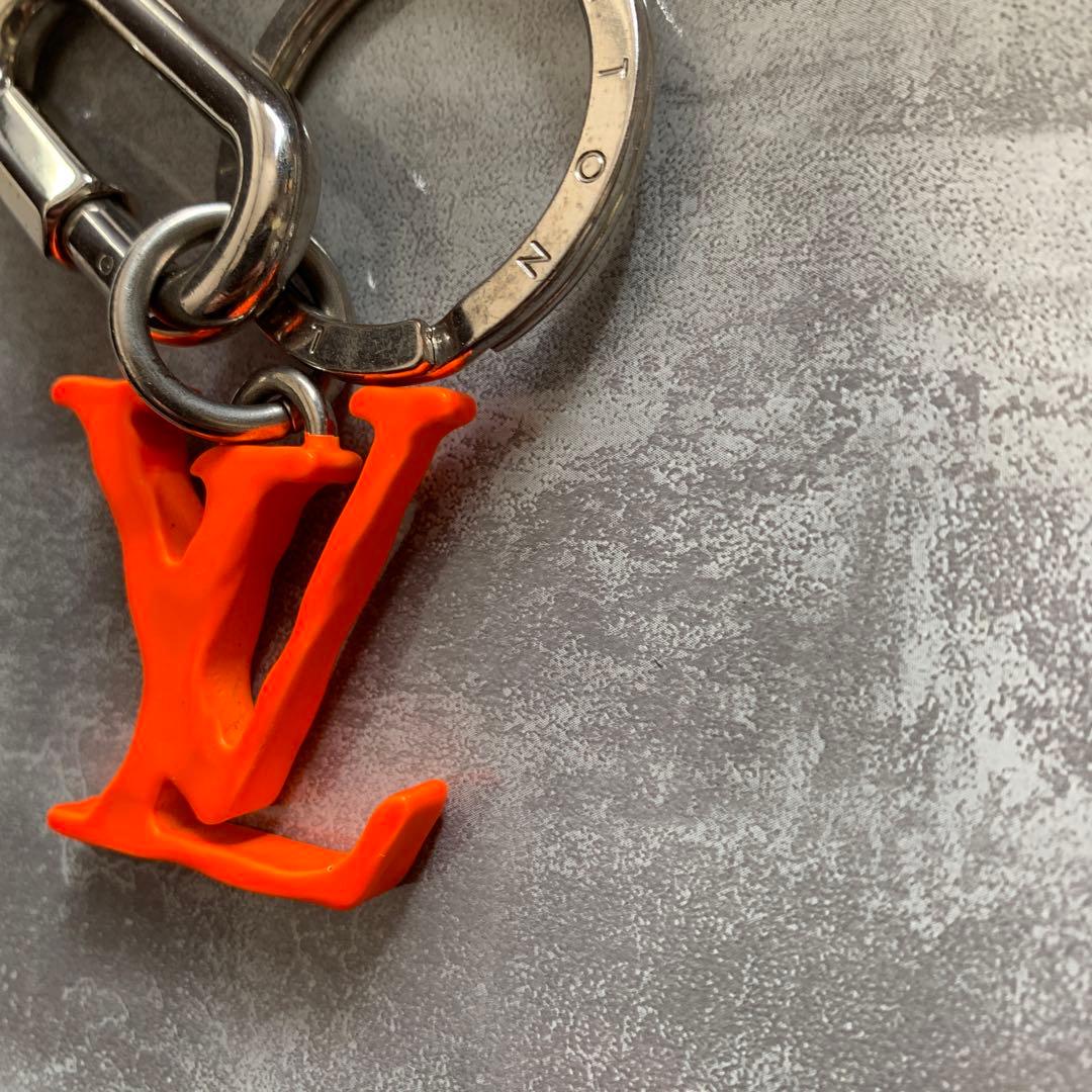 【正規品】ルイヴィトン キーホルダー オレンジ