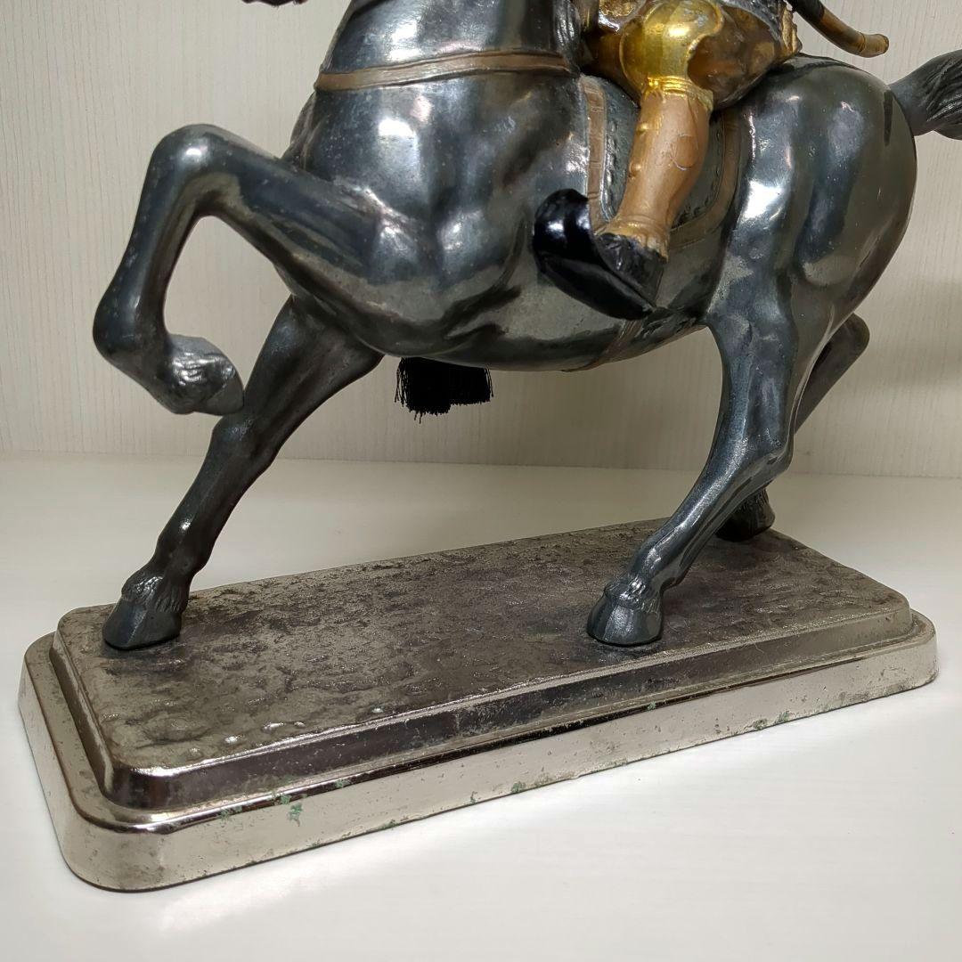 楠木正成　金属製　騎馬武者　馬上武者　横幅最大約３９センチ