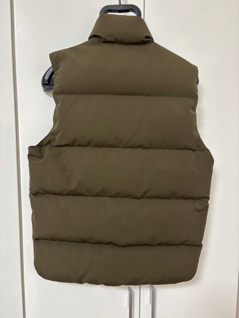   ダウンベスト オリーブグリーン