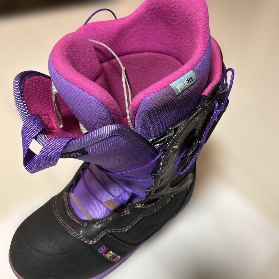 【週末限定値下げ！】女性用　スノーボードブーツ 黒/紫　BURTON