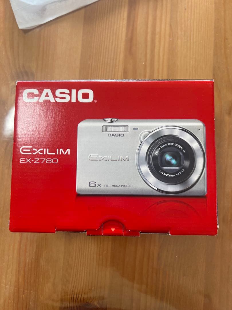 CASIO EXILIM EX-Z780 コンパクトデジタルカメラ
