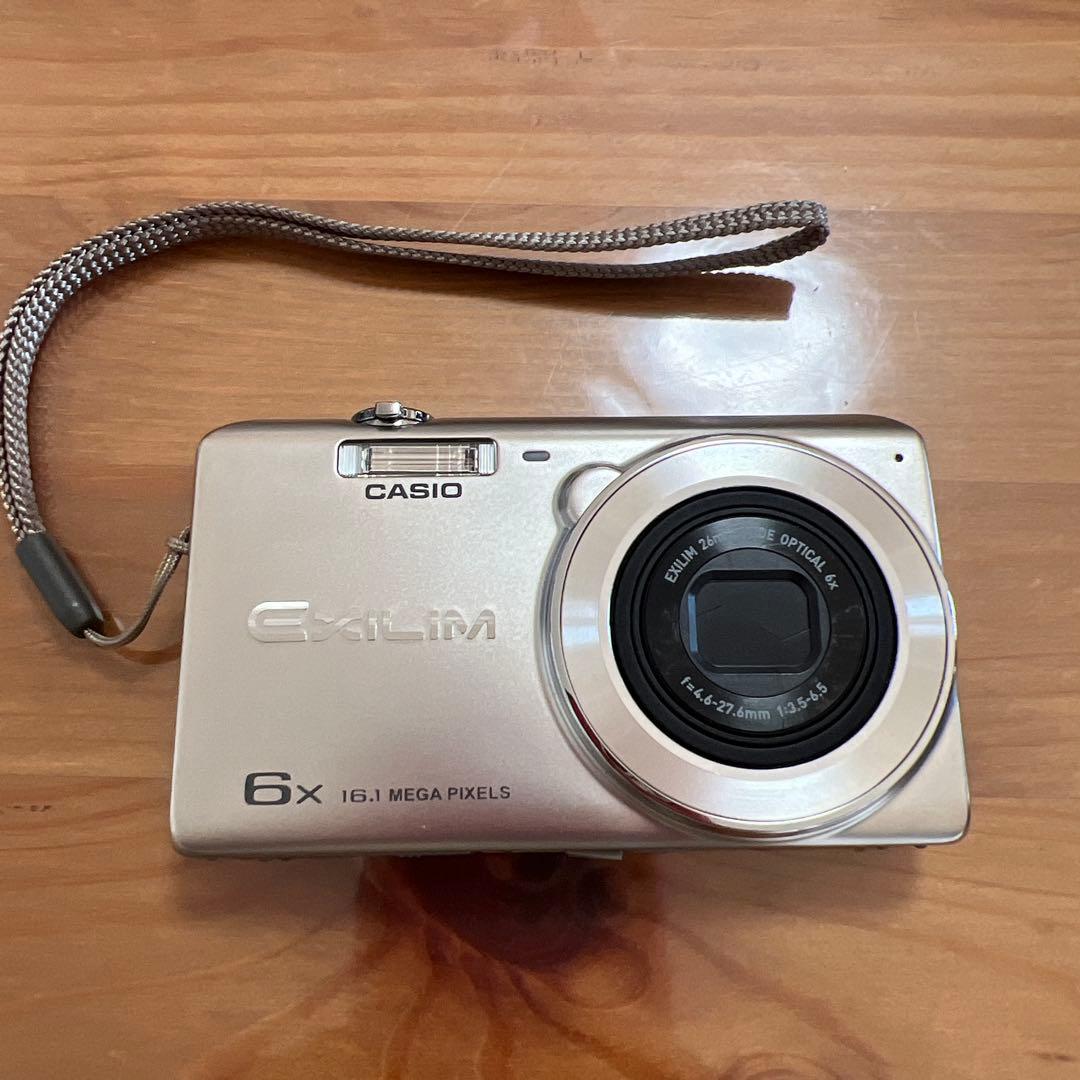 CASIO EXILIM EX-Z780 コンパクトデジタルカメラ