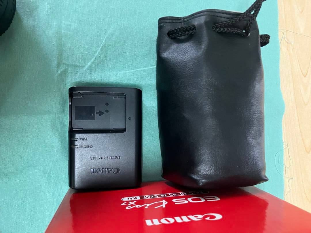 Canon EOS Kiss X7本体とレンズセット