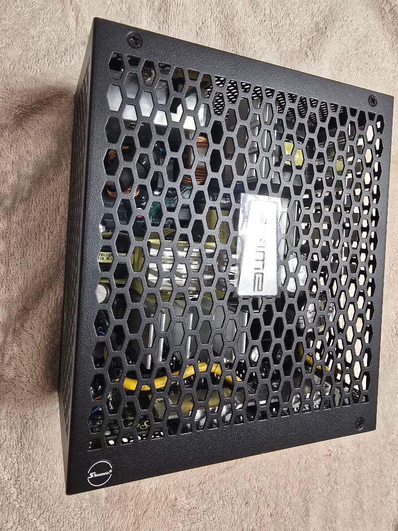 ATX 80+ タイタニウム　seasonic SSR-700TL　ファンレス