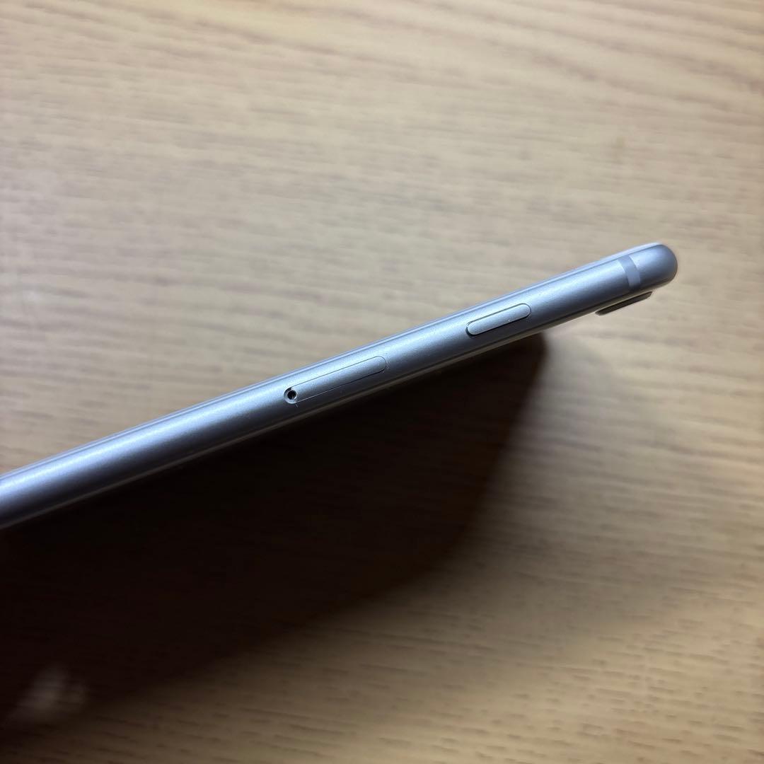 スマートフォン本体 Apple iPhone 8 64gb