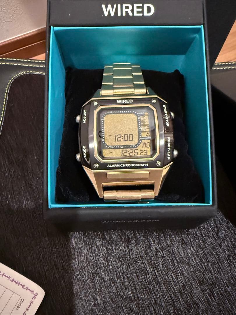 【レア新品】セイコー WIREDデジタル腕時計 BEAMSプロデュース ゴールド