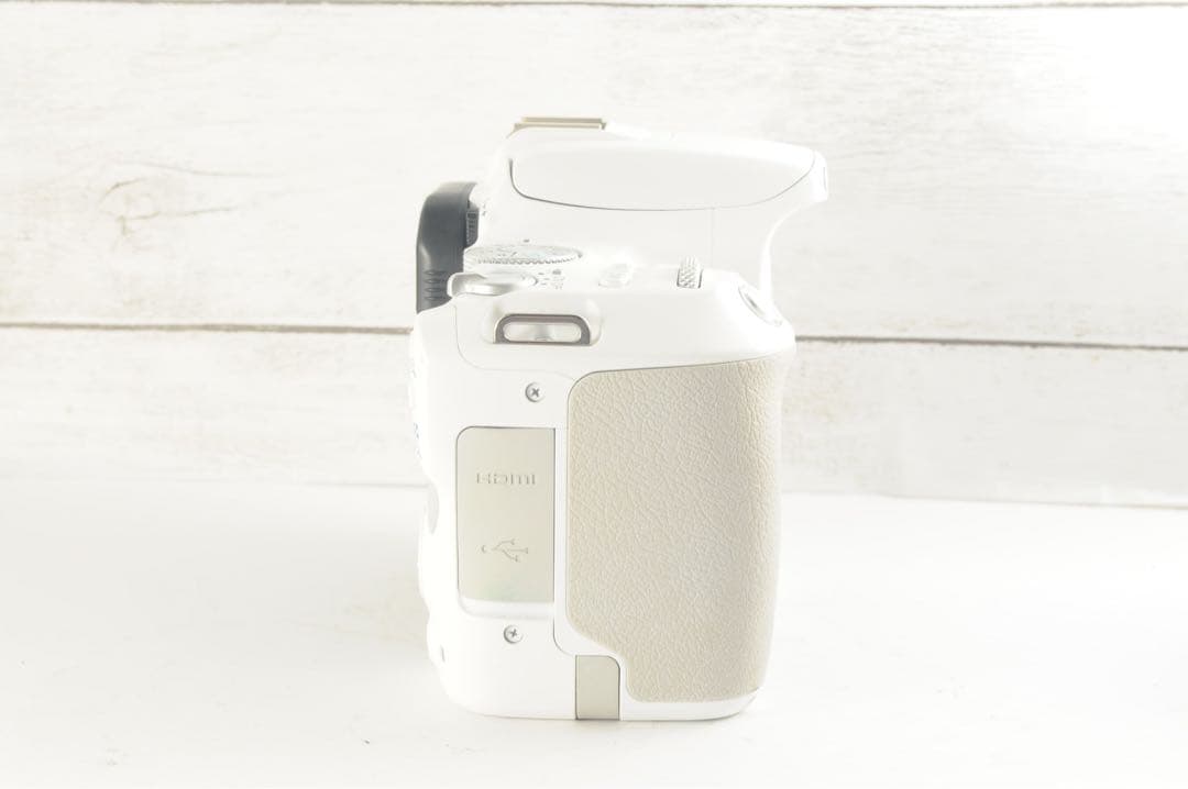 ❤️Wi-Fi機能搭載❤️自撮り❤️Canon kiss X9 ホワイト