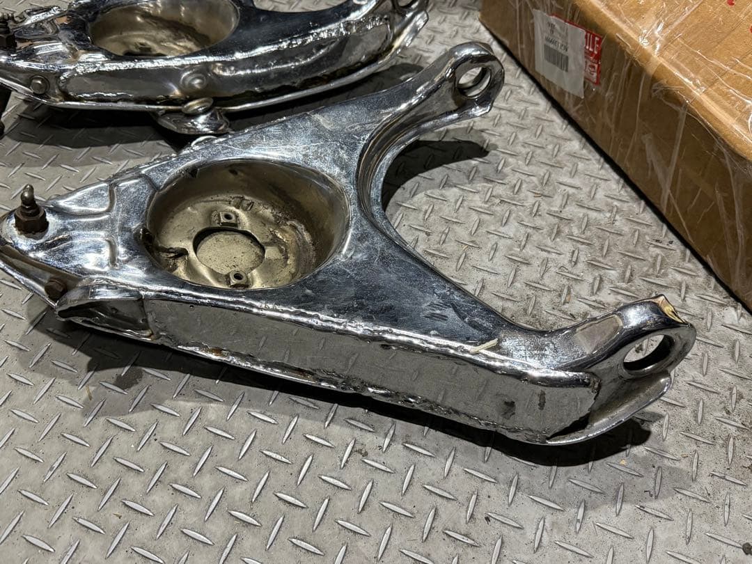 インパラ フロント クローム　ロアアーム メッキ ローライダー ハイドロ