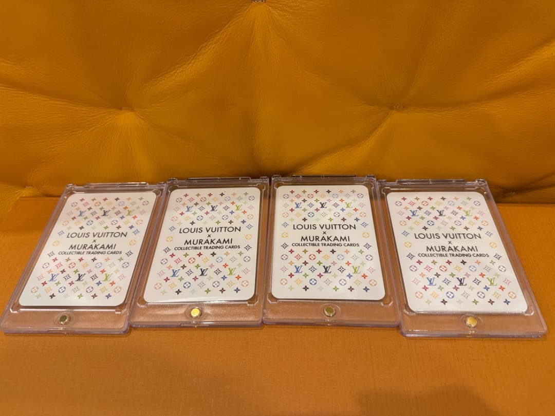 ルイ・ヴィトン パンダ トレーディングカード ルイヴィトン 新作チェリー
