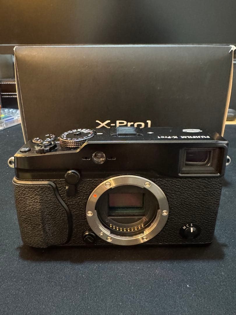 富士フイルム　ミラーレス一眼　X-Pro1 本体