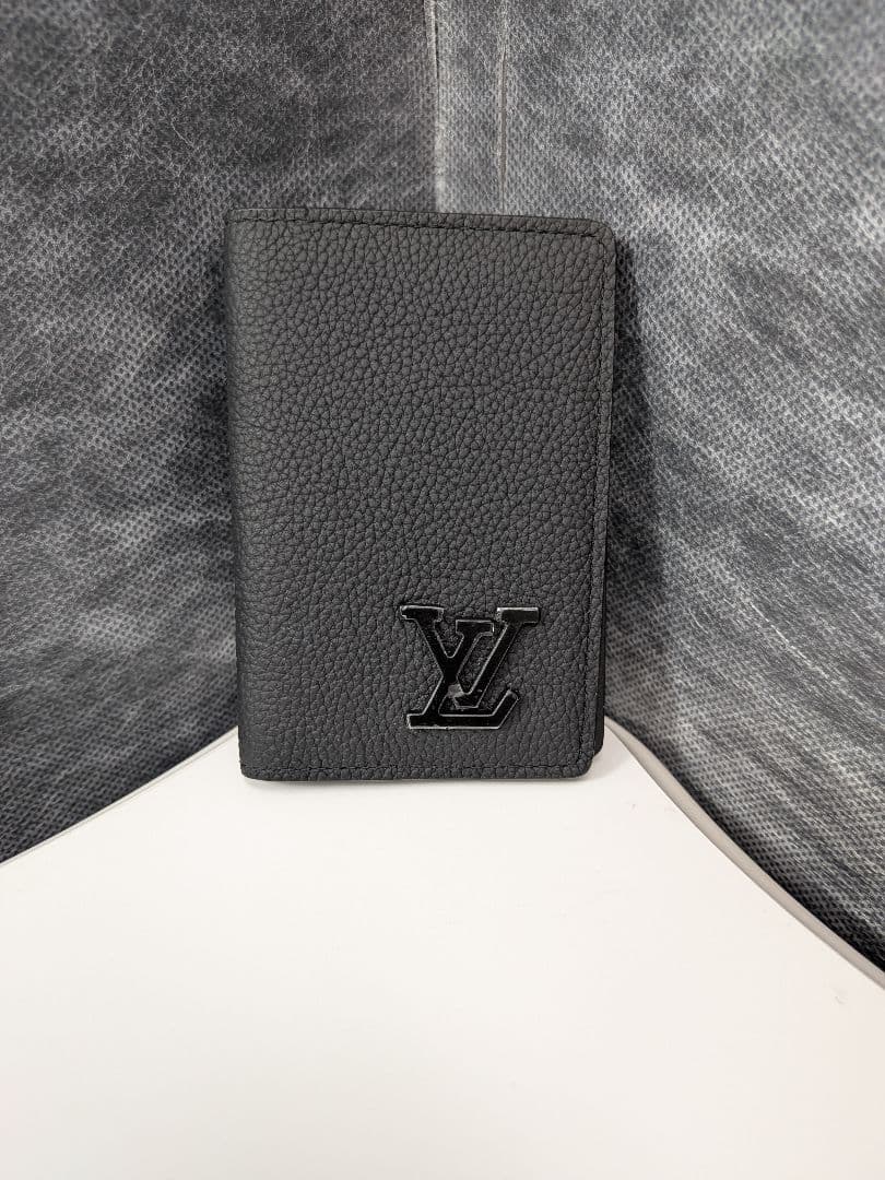 【美品】ルイヴィトン アエログラム オーガナイザー ドゥ ポッシュ 二つ折り 黒