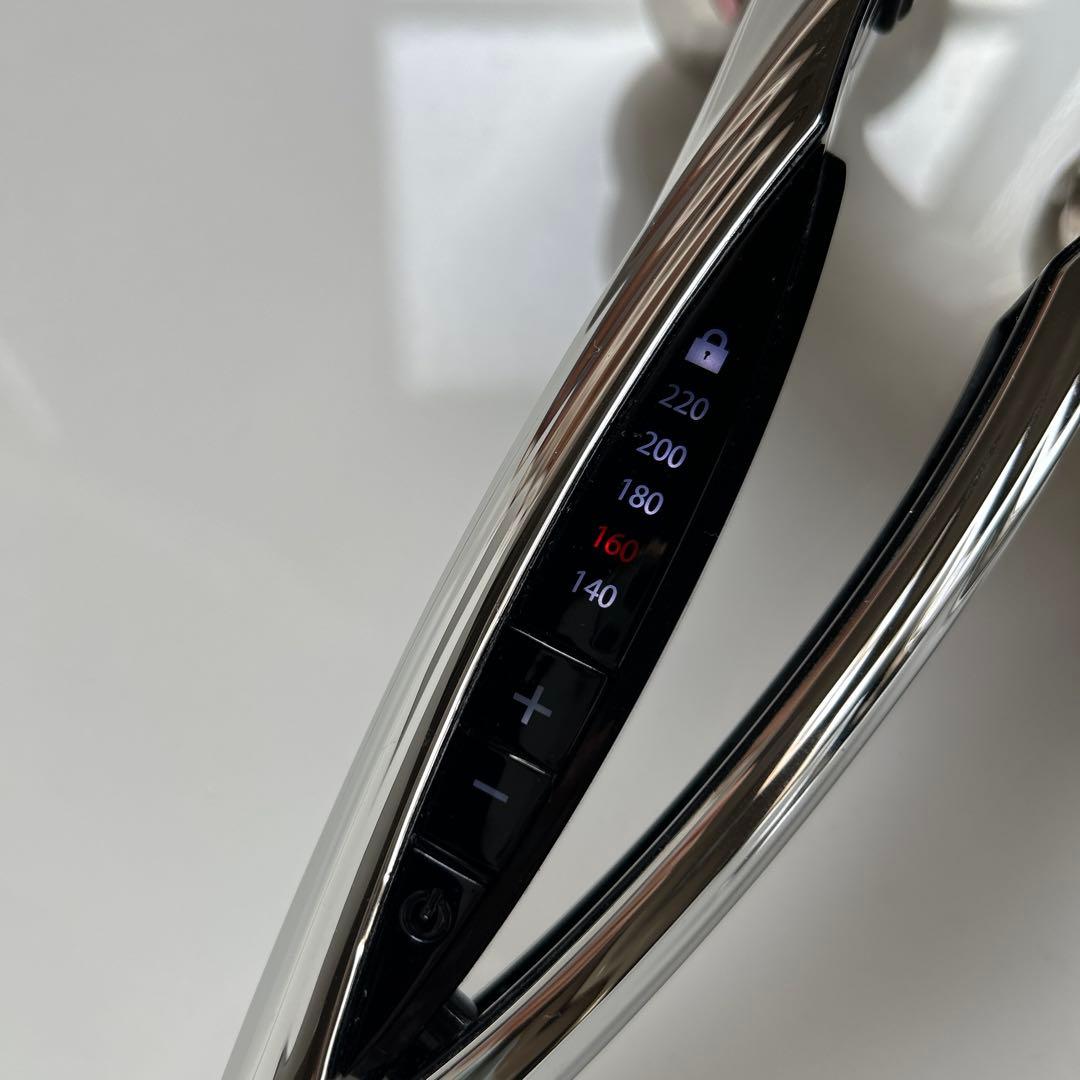 正規品 ReFa ビューティック ストレートアイロン RE-AC02A-RIW