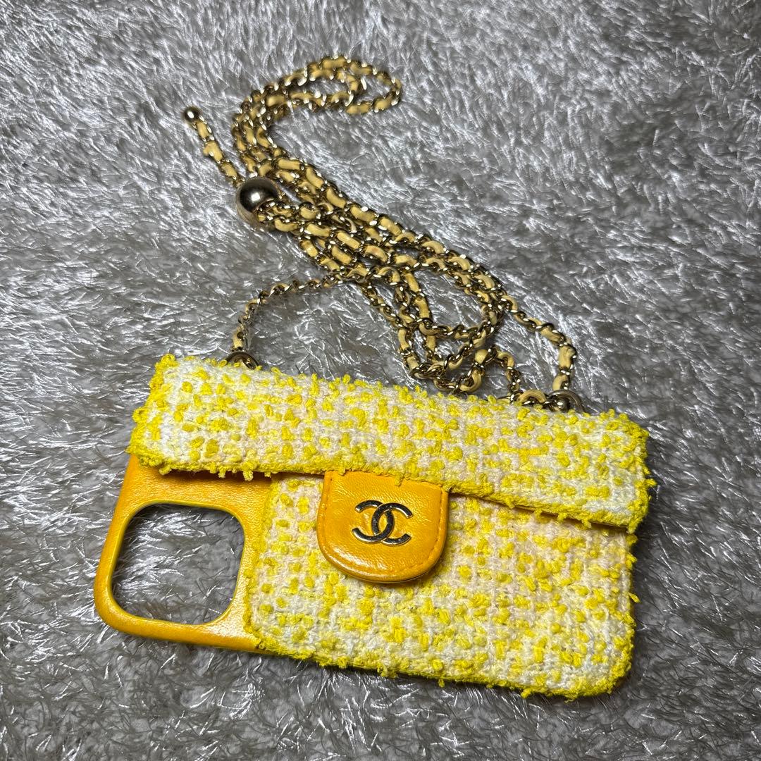 CHANEL イエロー ツイード iPhone12ケース
