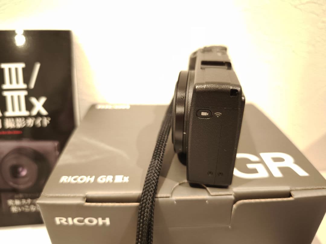 【美品】RICHO GR3x おまけ多数　シャッター回数　682回