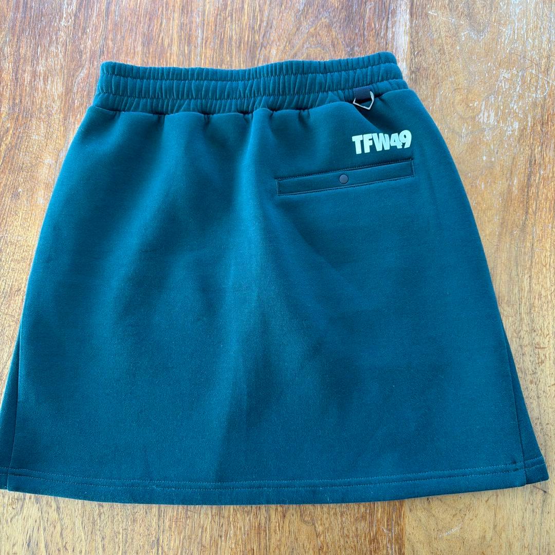 TFW49 スウェットスカート Mサイズ ダークグリーン
