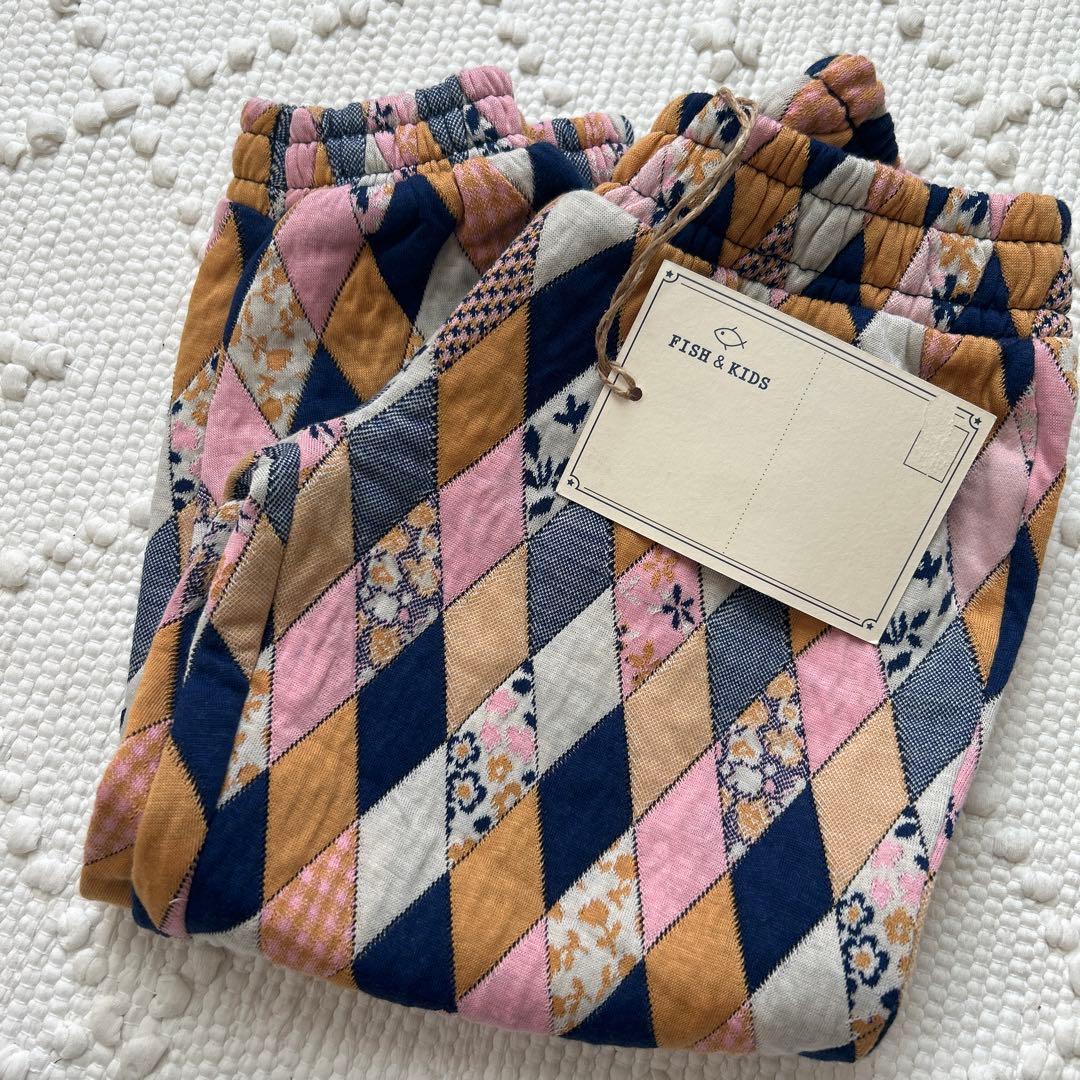 新品◎ FISH&KIDS FLOWERS PATCHWORK JOGGERS