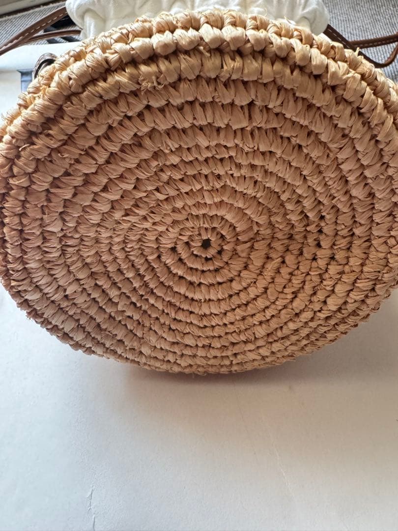 新品LOEWE ストロー かごバッグ