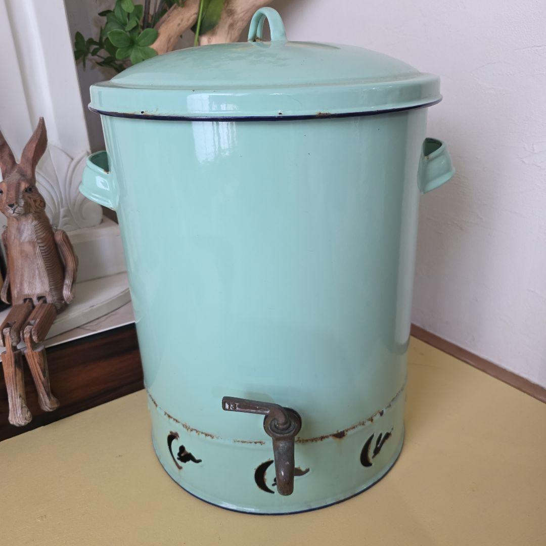 英国アンティーク　ホーロー　ウオータージャグ　タンク　ミントグリーン 蛇口付き