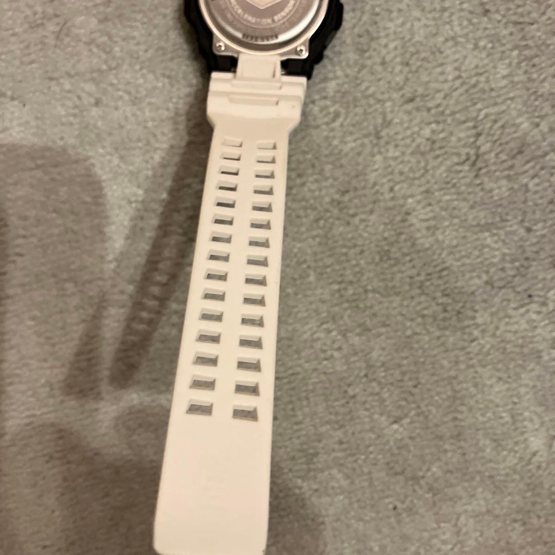 G-SHOCK デジタル腕時計 ホワイト/ブラック