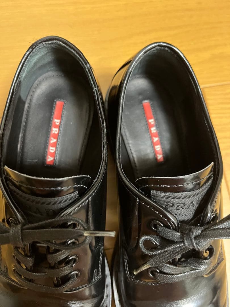 あした　PRADA ブラック レースアップシューズ 美品