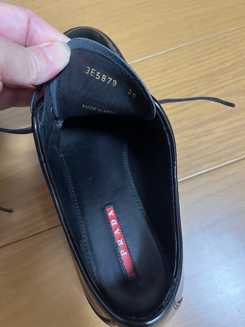 あした　PRADA ブラック レースアップシューズ 美品