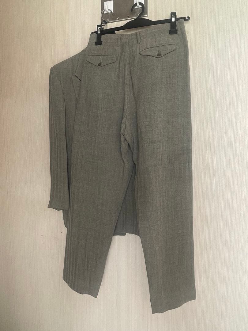 Giorgio Armani グレー ダブルブレスト セットアップスーツ　48