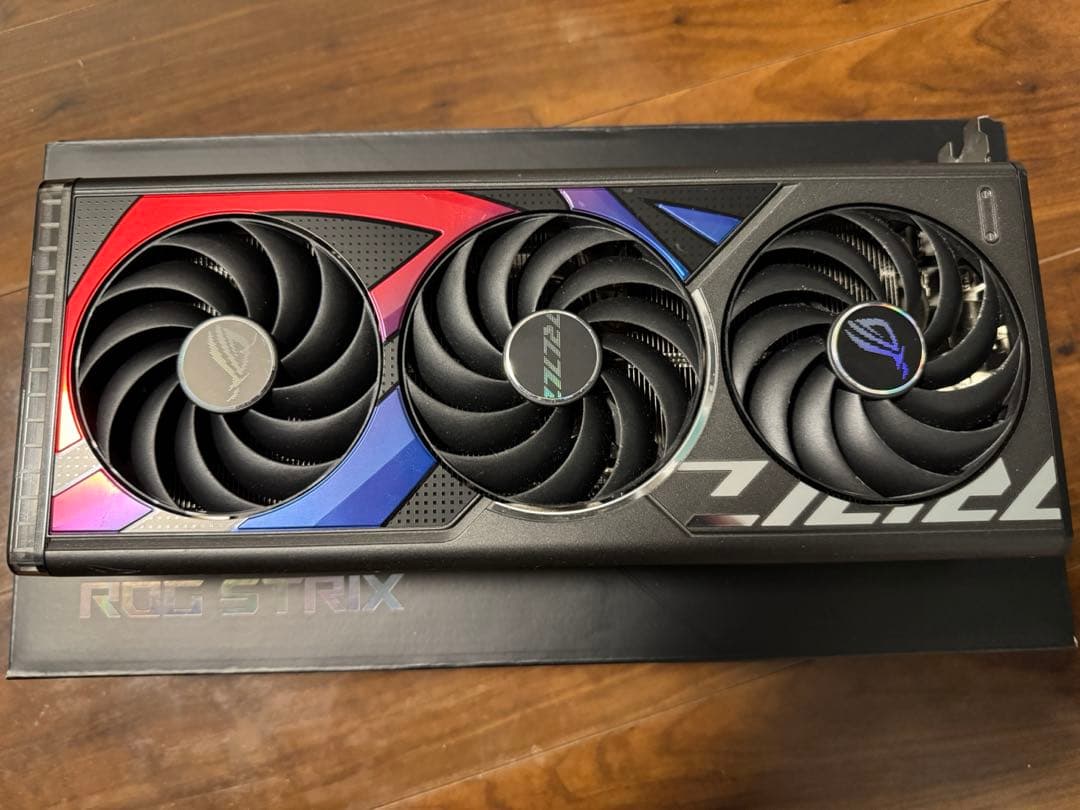 グラフィックボード・グラボ・ビデオカード ROG STRIX GeForce RTX 4070 Ti OC 12GB