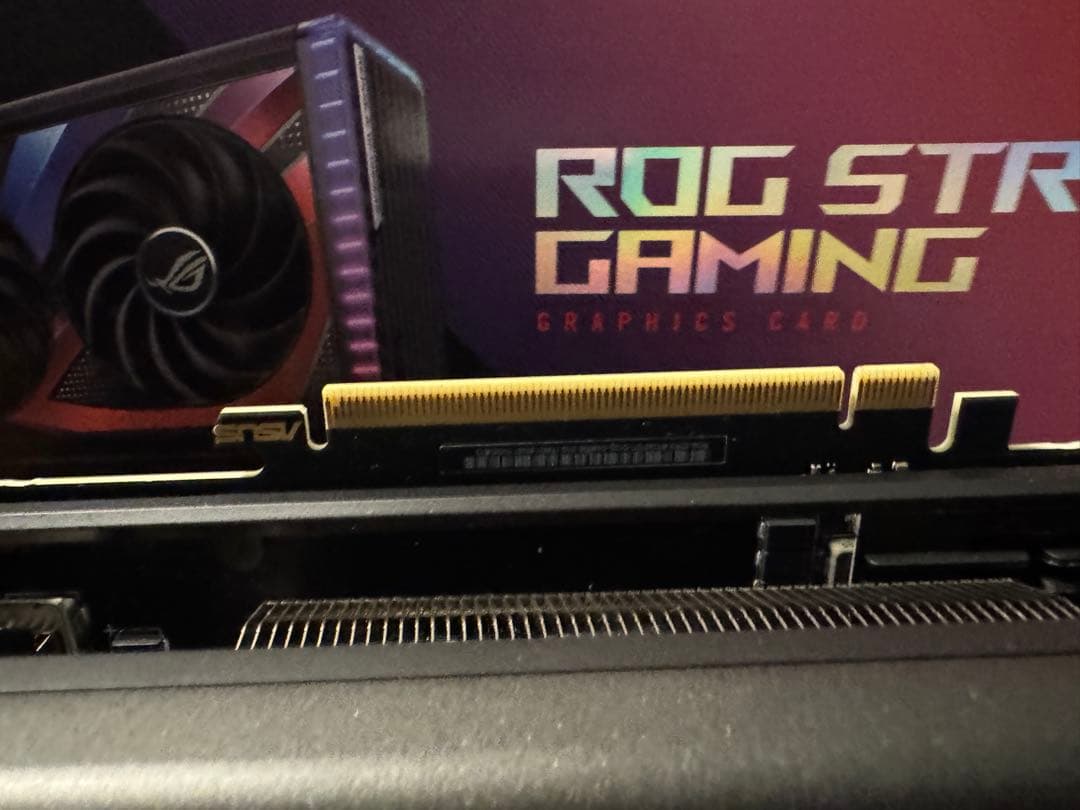 グラフィックボード・グラボ・ビデオカード ROG STRIX GeForce RTX 4070 Ti OC 12GB