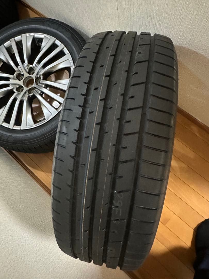 トヨタ　80ハリアー　純正ホイールタイヤ付　19インチ