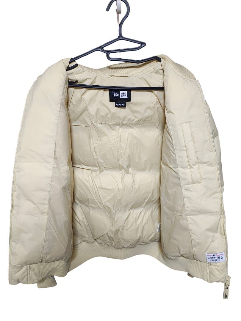 NEW ERA ニューエラ×ドジャース　ダウンジャケット　ベージュ　M