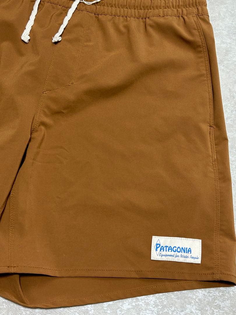 新品 パタゴニア　Sサイズ　ハイドロピーク ボレーショーツ ハーフパンツ