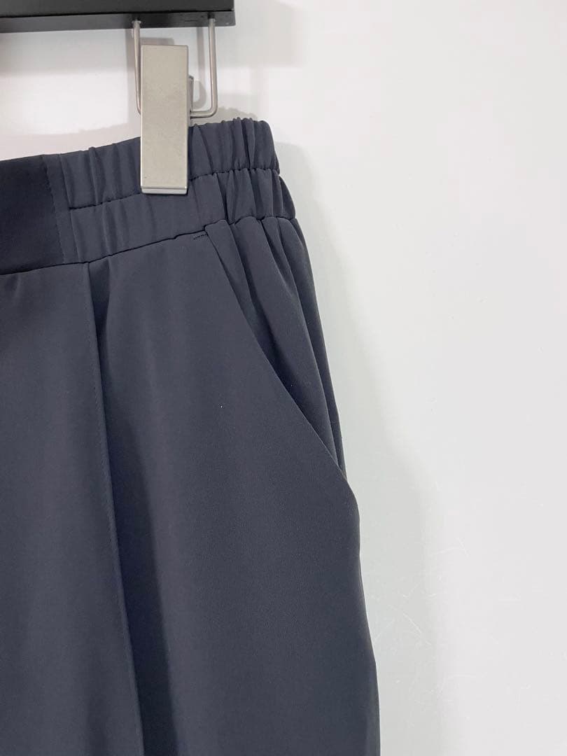 25SS現行品SOEJUヴィンテージサテンパンツグレー超美品テーパードパンツ