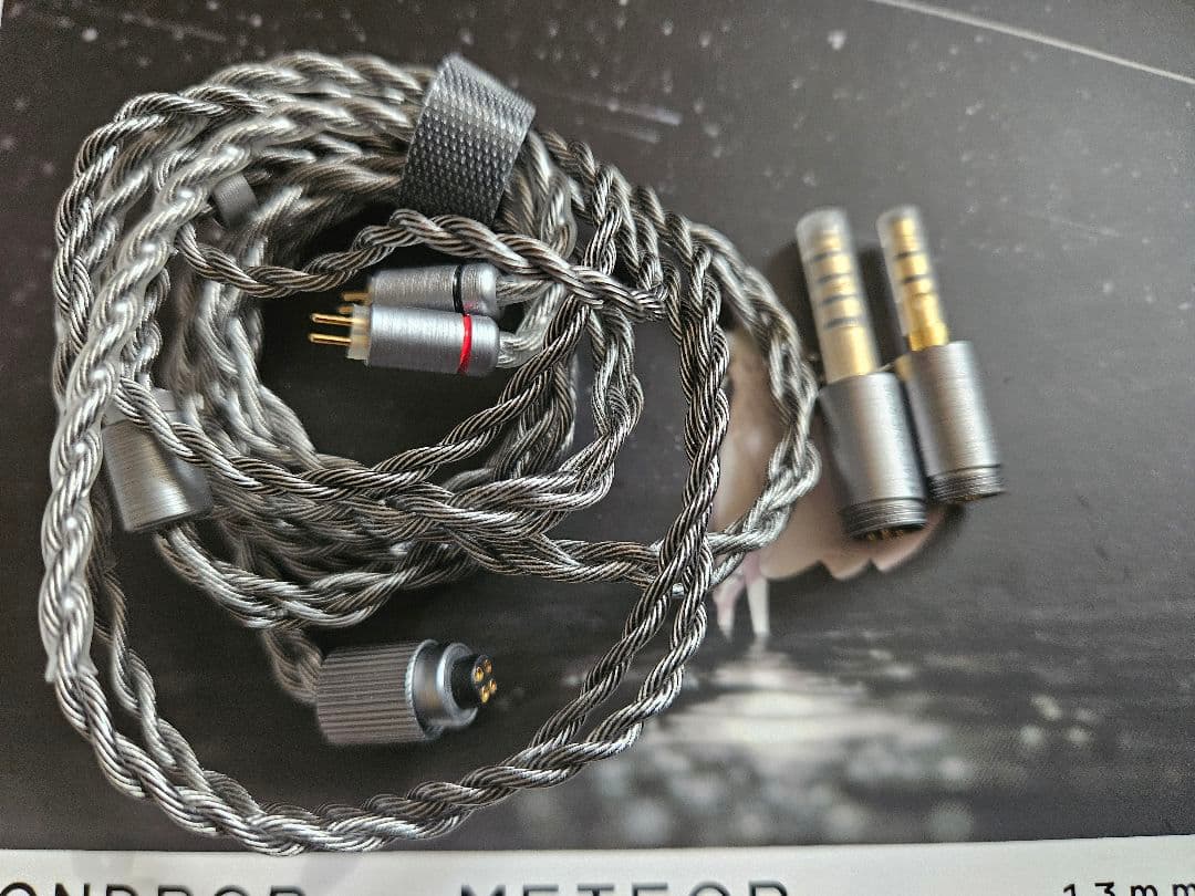 イヤホン moondrop meteor