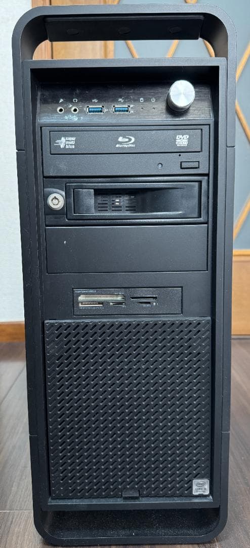 クリエイターPC DAIV マウスコンピュータ Win10/Corei9/64G