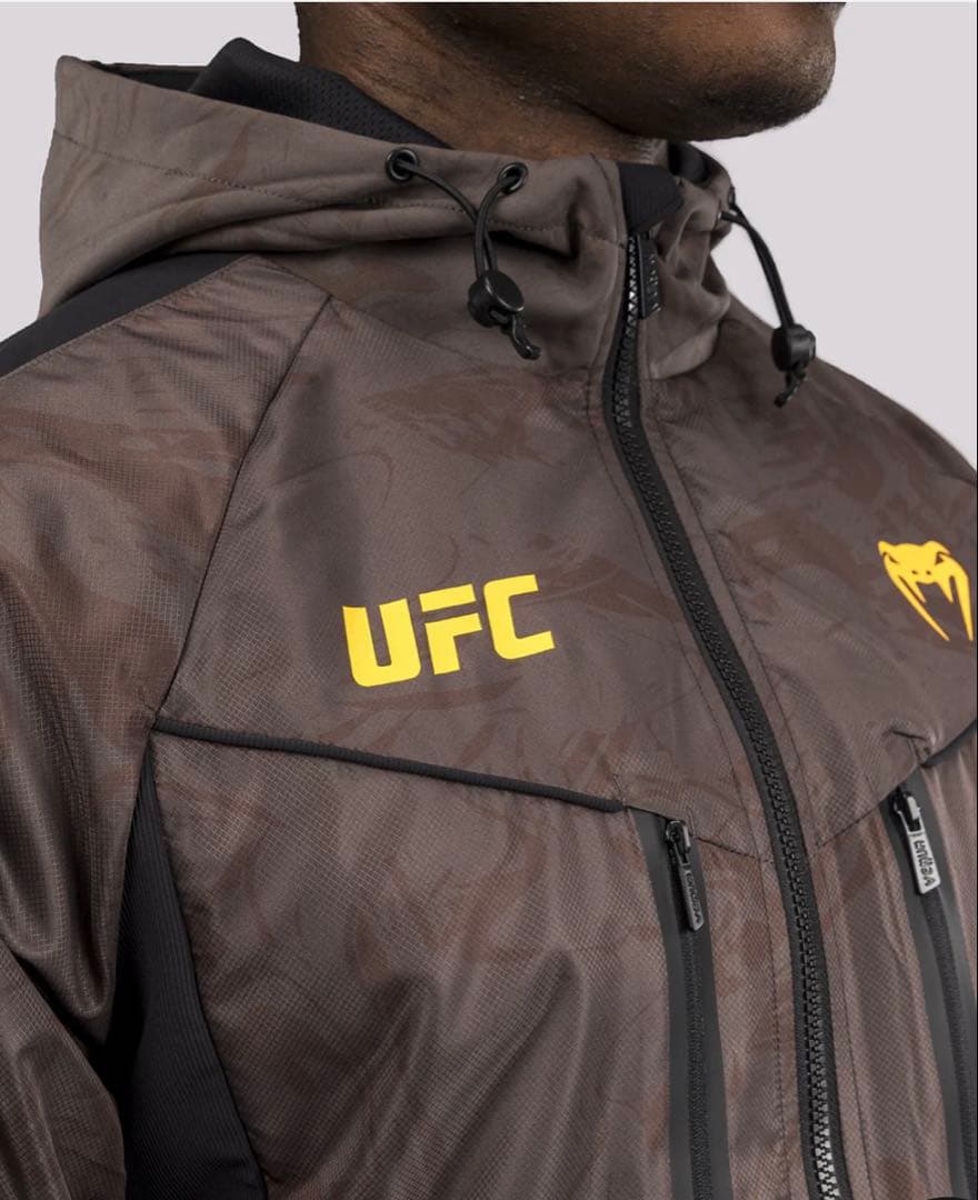 UFC Fusion by Venum Fight Week スウェットシャツ