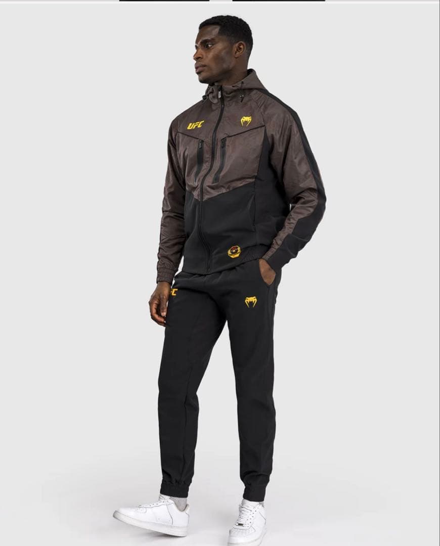 UFC Fusion by Venum Fight Week スウェットシャツ