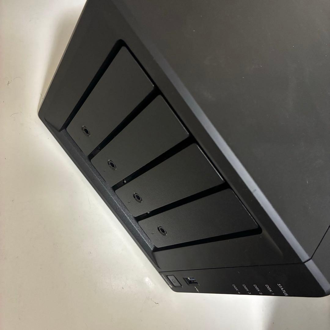 Synology Diskstation DS920+ 4ベイ NAS #1