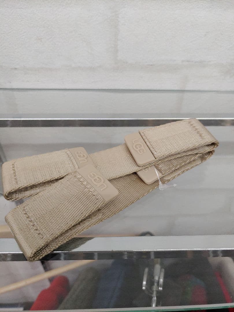 新品　UGG GOLDENRISE 22.0cm サンダル　レディース　厚底