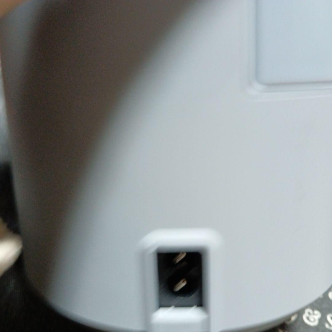 SALONIA 美顔器 クレンジング機能　定価25.000円