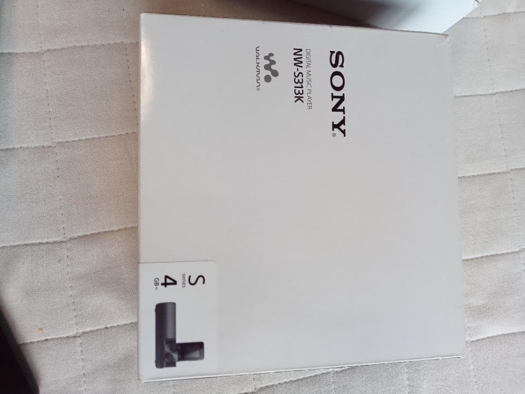 ソニー　NWーS313K　ウォークマン　中古