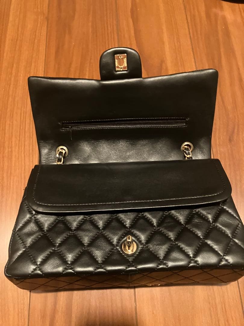 早い者勝ち　CHANEL ノベルティ　30cm ダブルチェーン　フラップバッグ