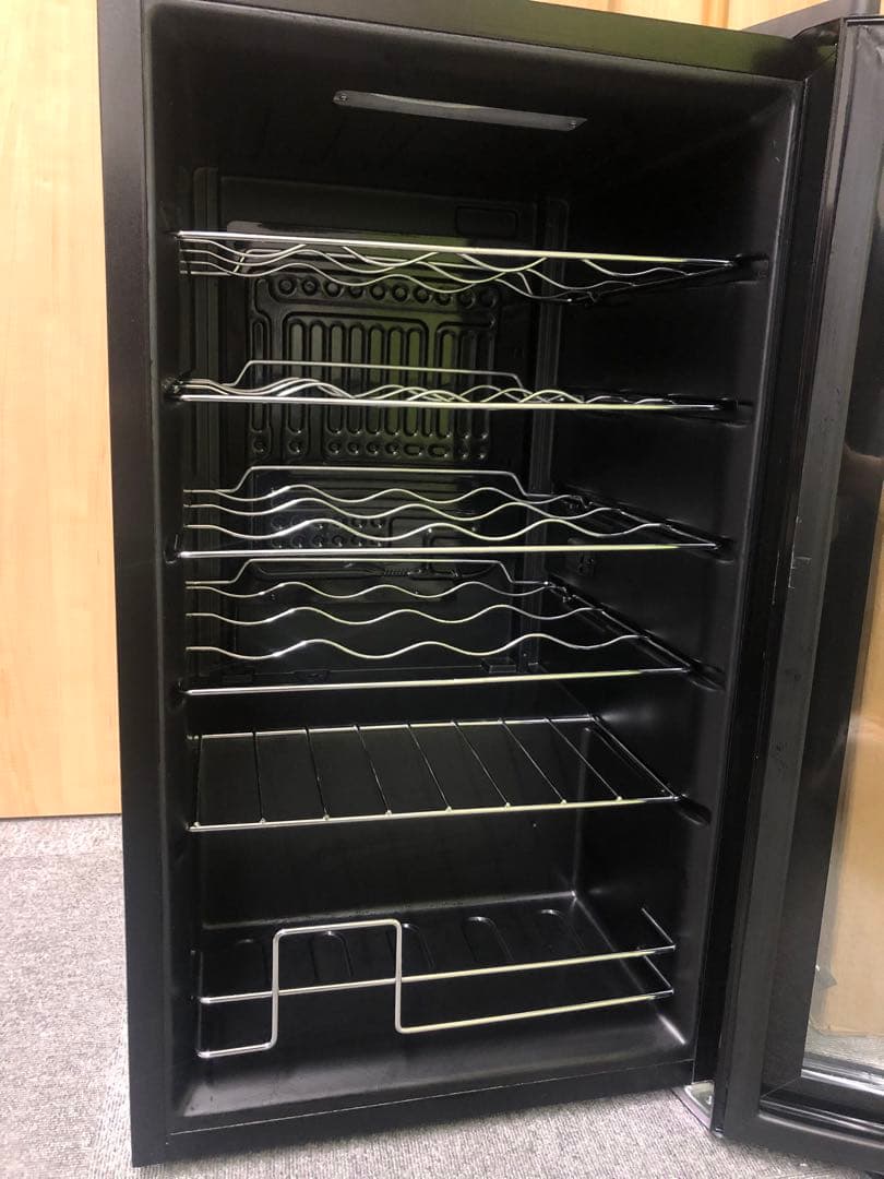 ワインセラー ガラス扉 5棚 約70cm