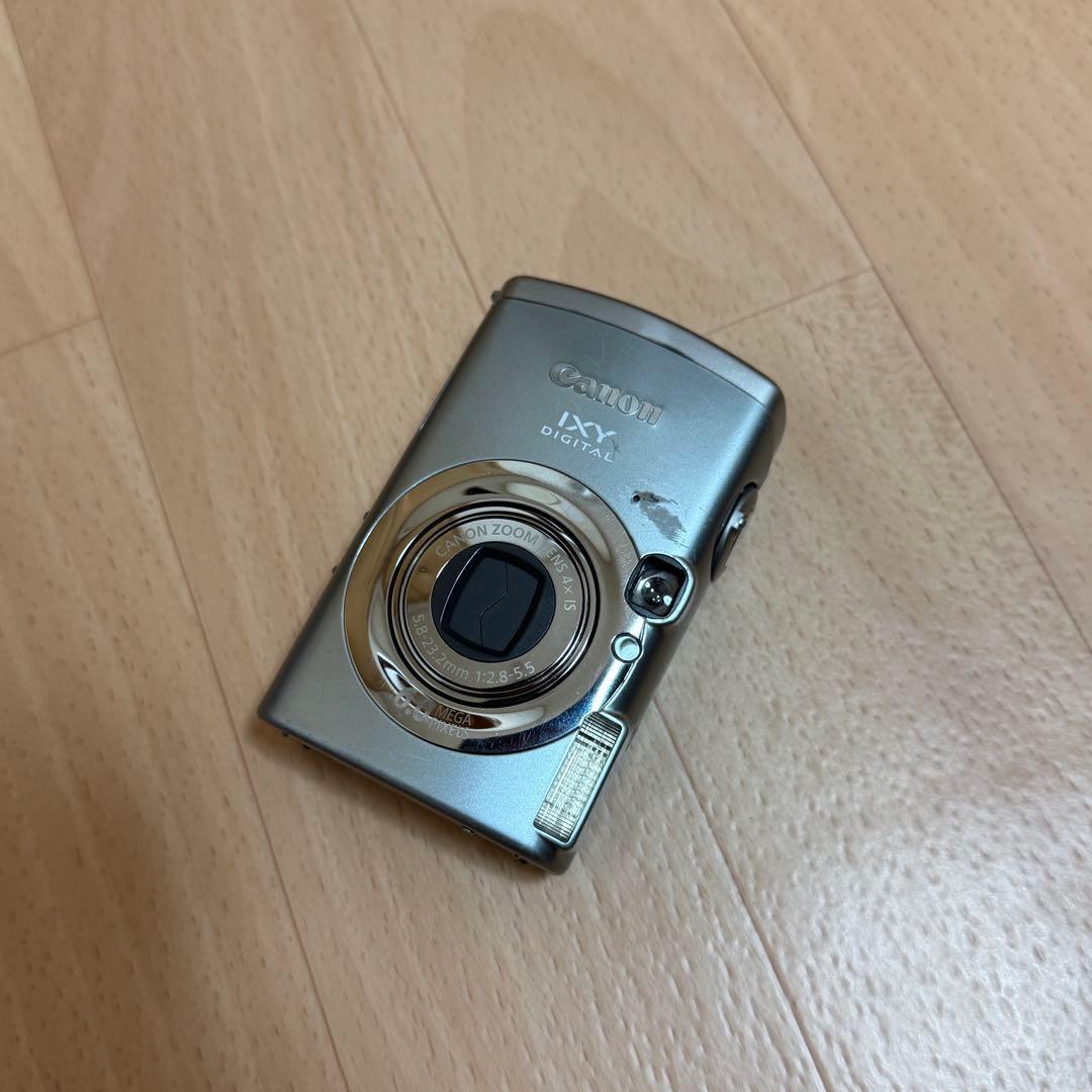 Canon IXY Digital シルバー　デジカメ　コンデジ　フラッシュ