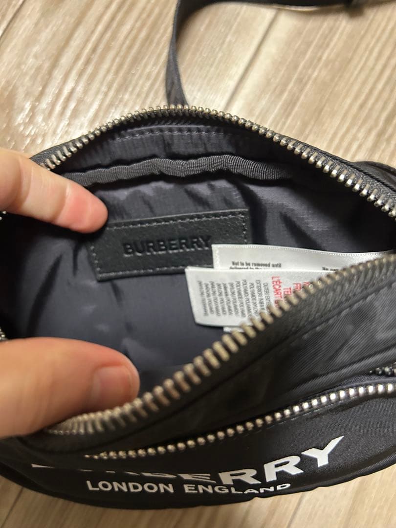 BURBERRY バーバリー ボディバッグ ウエストバッグ ブラック