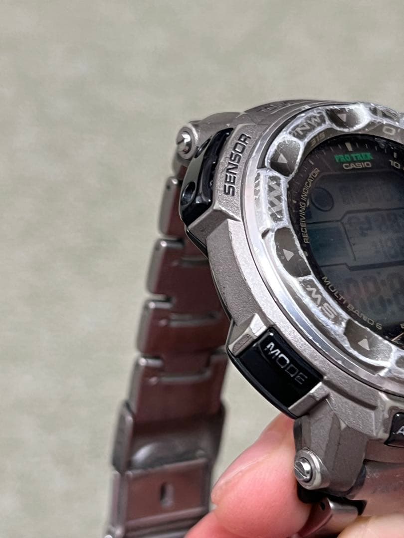 PROTREK PRW-2500t チタン