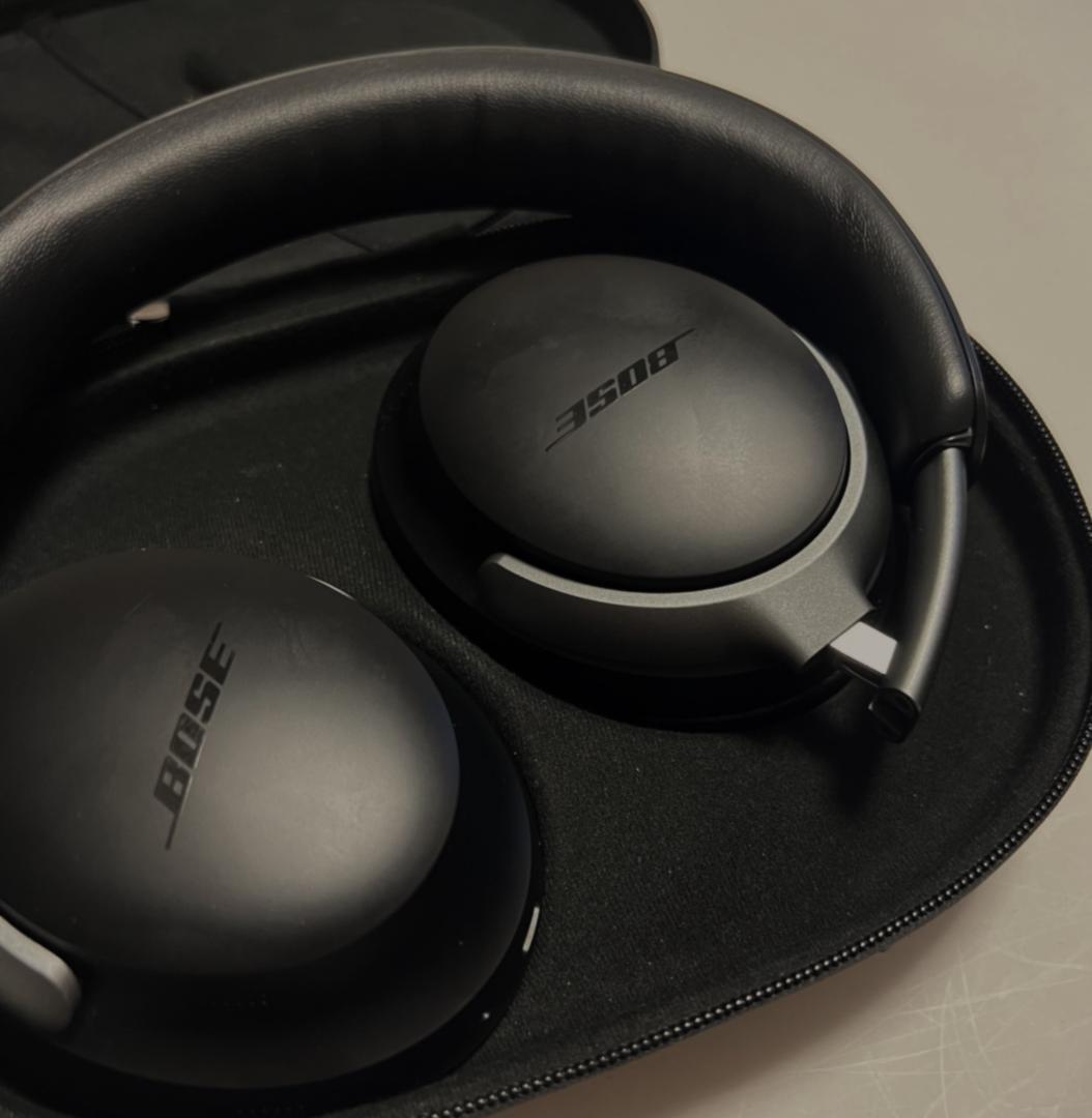 ハヤシさま専用　ヘッドホンBose QC Ultra Headphones