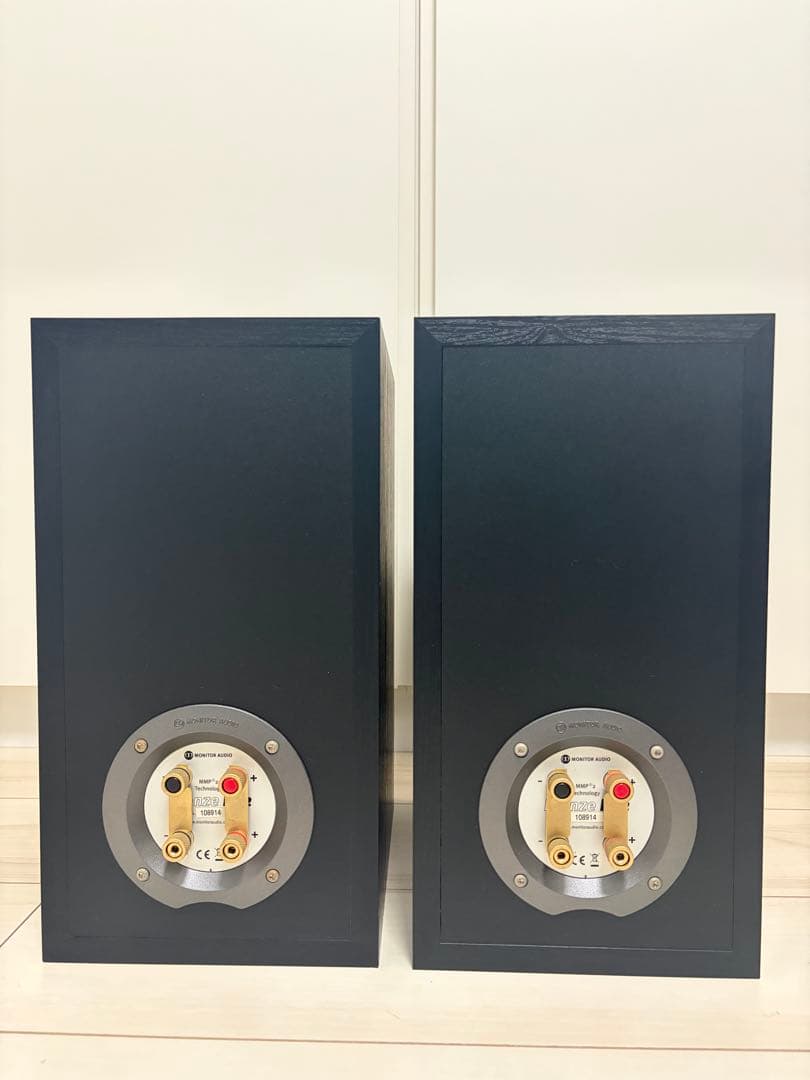 スピーカー・ウーファー Monitor Audio Bronze BR2