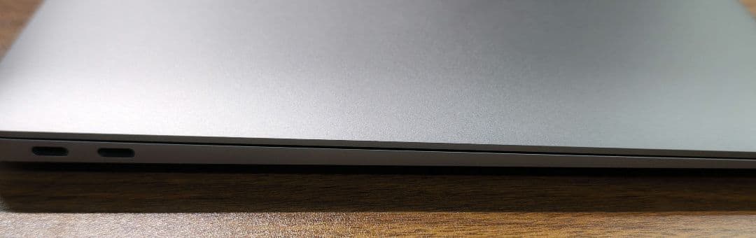 Apple M1 MacBook Air 13インチ 16GB/256GB