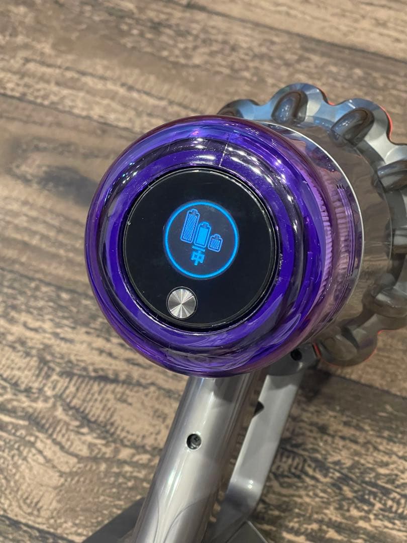 Dyson スティッククリーナー 付属品多数v11ジャンク品