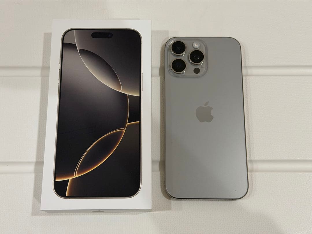 iPhone16 pro max 512GB ナチュラルチタニウム Apple版